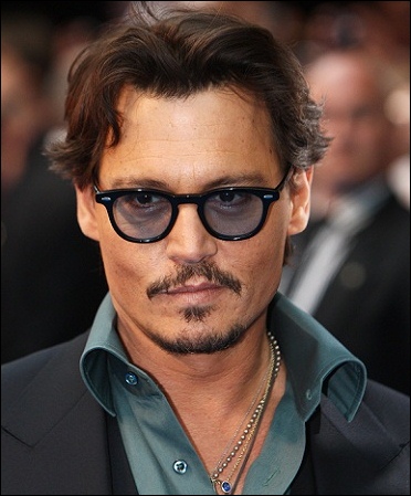 How Johnny Depp looks with no makeup
