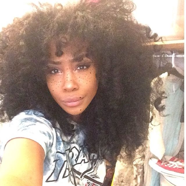 SZA Real Face Selfie