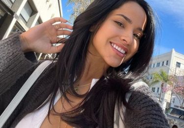 Becky G No Makeup Pictures