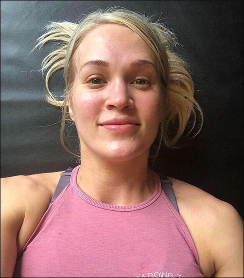 Carrie Underwood Without Makeup
