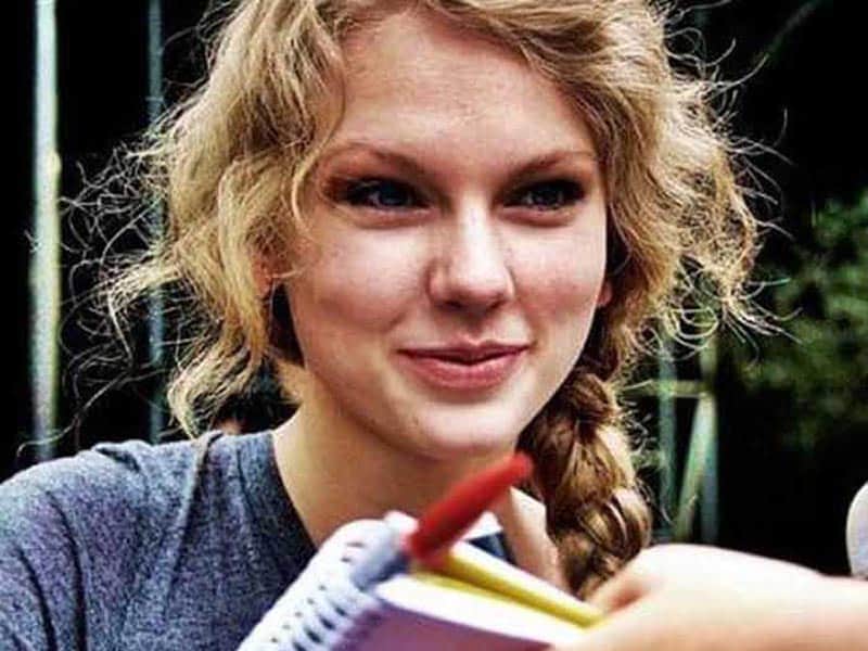 Pictures of Taylor Swift Without Makeup
