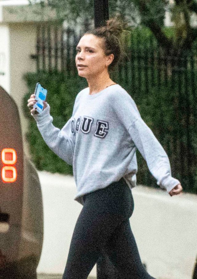 Victoria Beckham With and Without Makeup