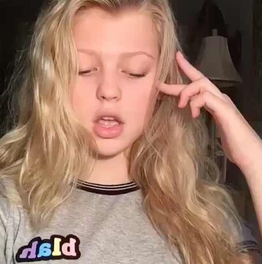 Pictures of Loren Gray Without Makeup